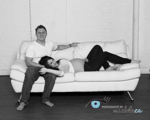 maternity-photography-winnipeg-photographybymichele